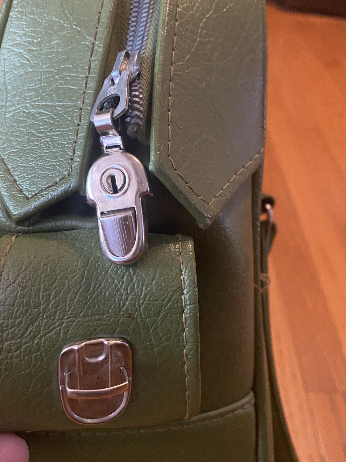 Vintage MCM Retro Leather Overnight Bag Carry-On Luggage Suitcase Avocado GREEN