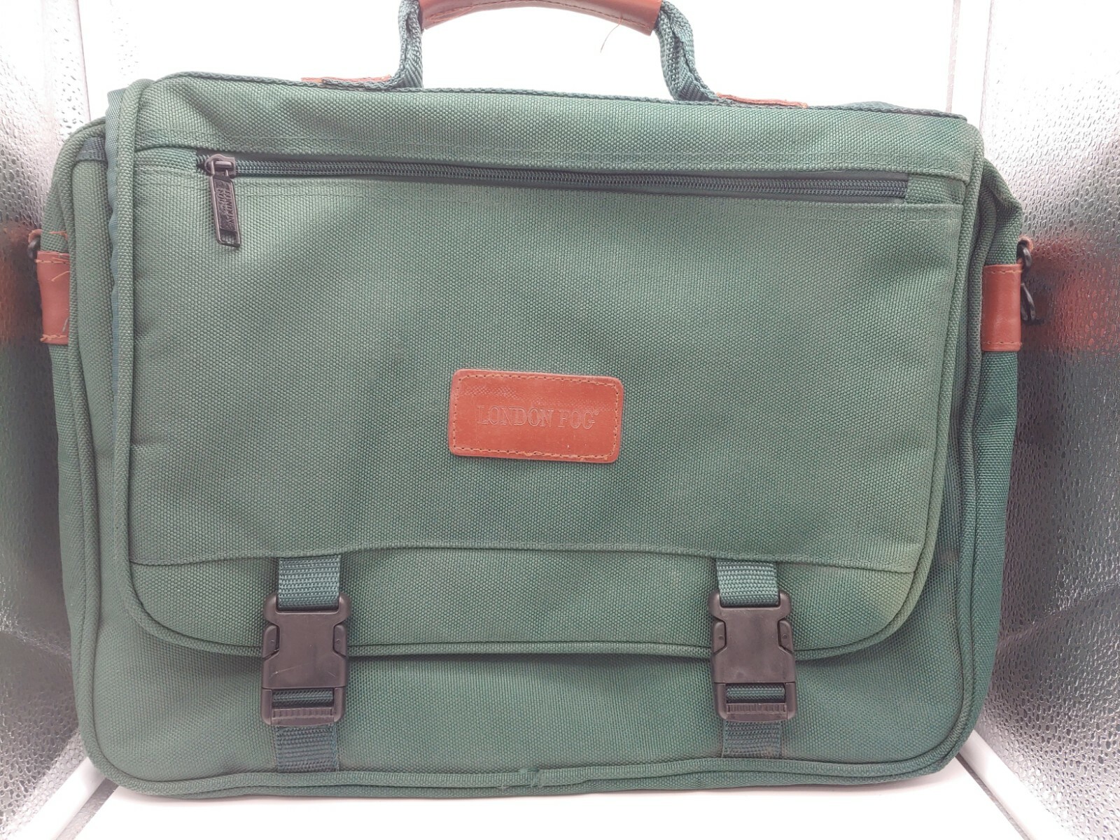 Genuine London Fog Green Brown Computer Travel Luggage Bag w/ Strap 12 x 17 Zip