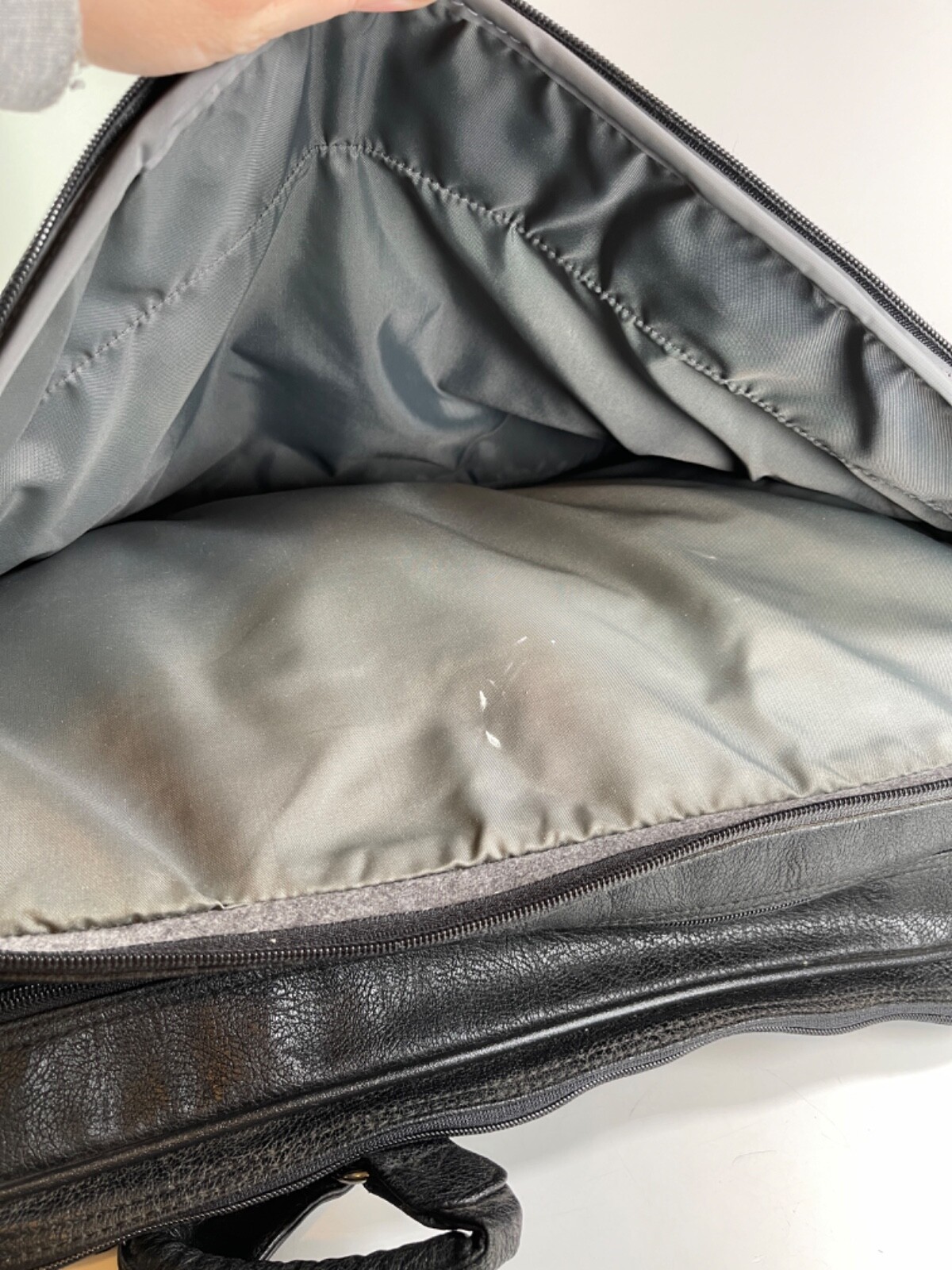 vintage amelia earhart luggage bag Black Large Messenger see all photos