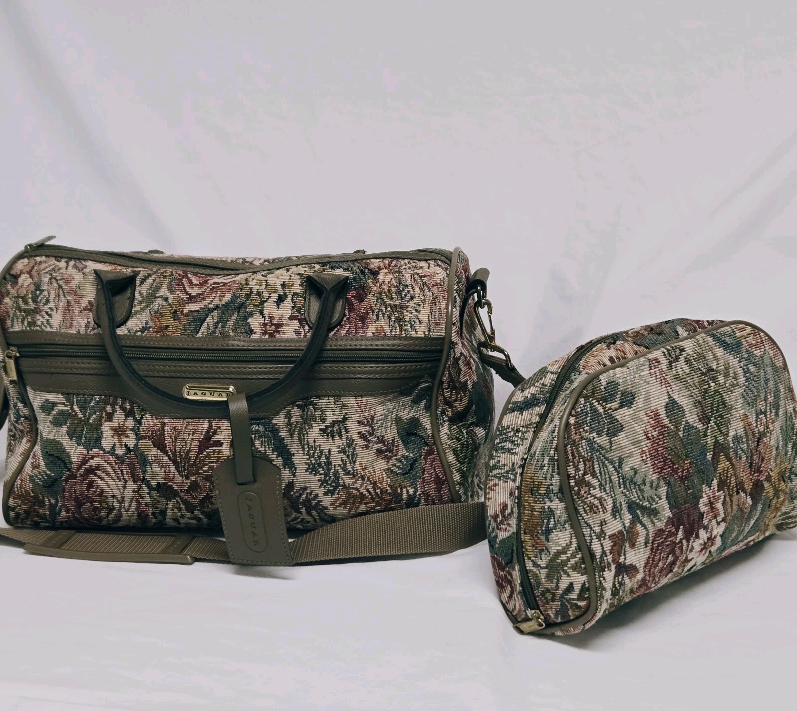 Jaguar Vintage Floral Tapestry Luggage Set Shoulder Bag Cosmetic Bag Vacation