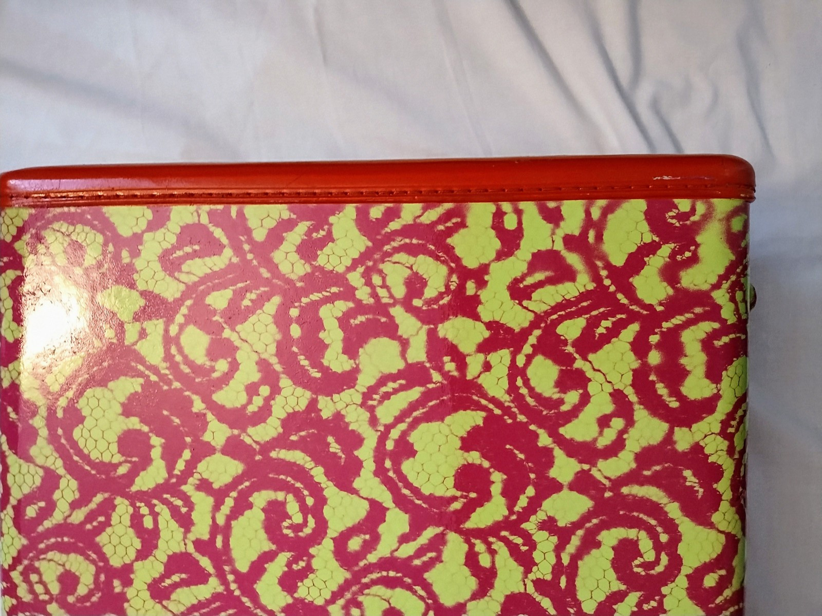 1960s Samsonite Streamlite Psychedelic Mod Suitcase Hot Pink Chartreuse Red Trim