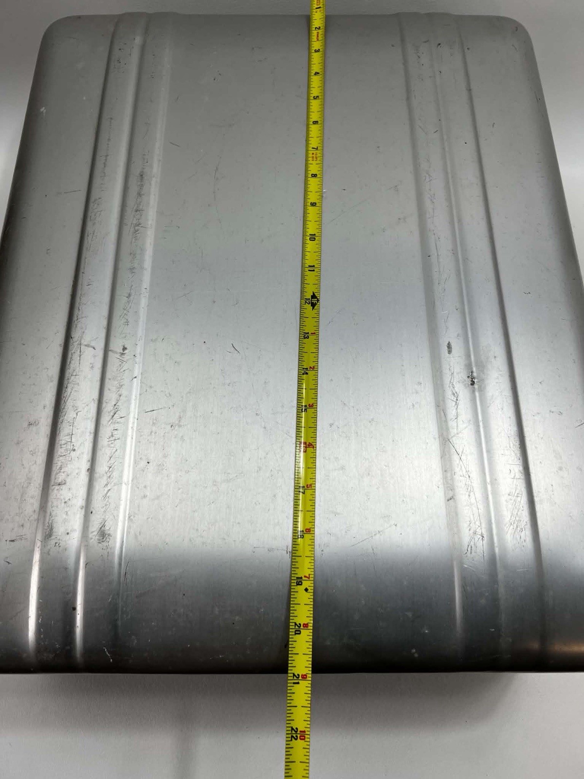 Vintage Halliburton Reg.F10226 Aluminum Case (NO KEY)