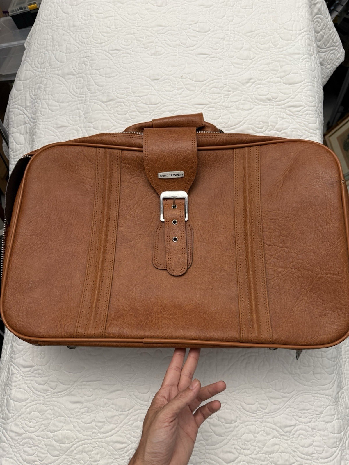 Vintage World Traveler English Style Leather Carry On Luggage Suitcase EUC