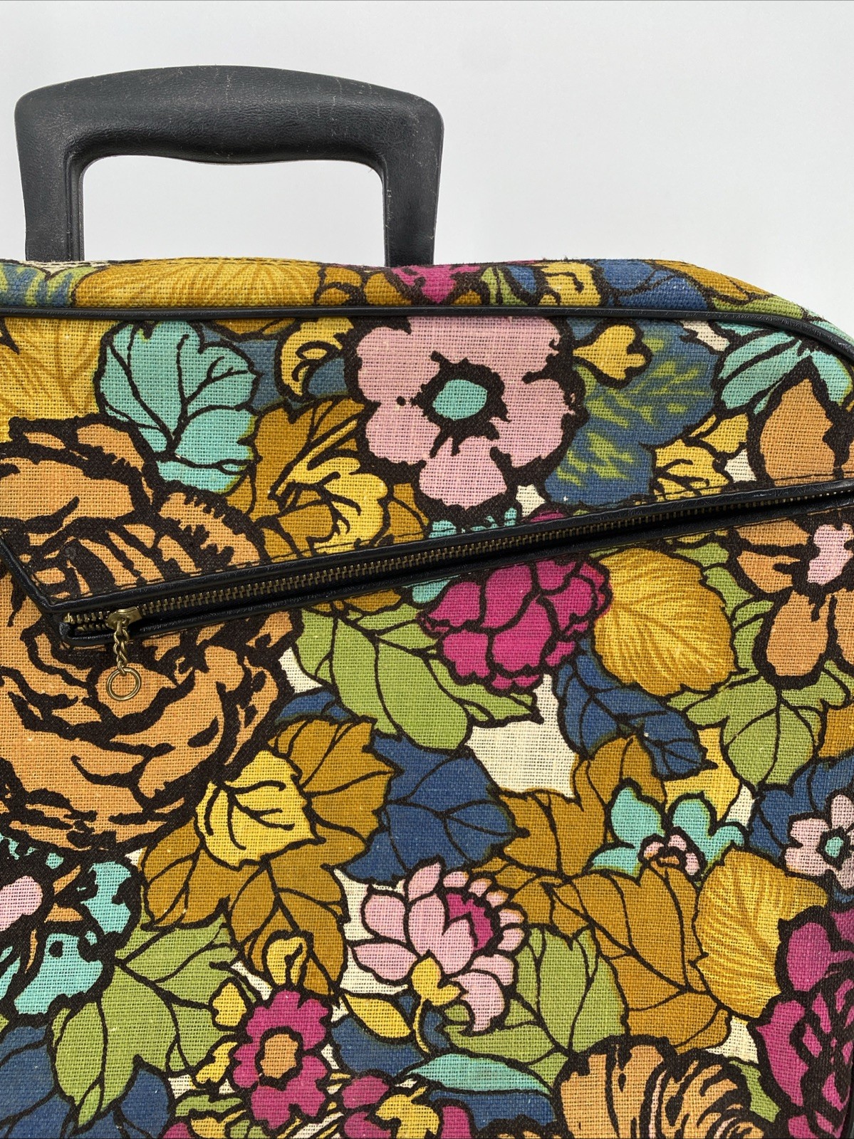 Vtg 1960’s A D Sutton Travel ware Fabric/canvas Floral Suitcase Retro