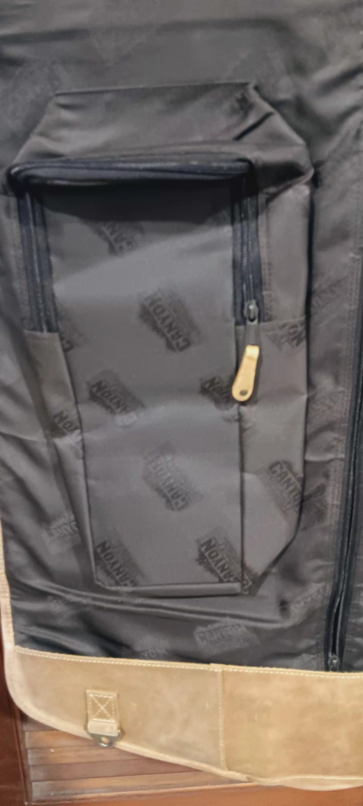 Vtg Canyon Outback Tan Leather Garment Bag Folding Travel Luggage Weekend NWT