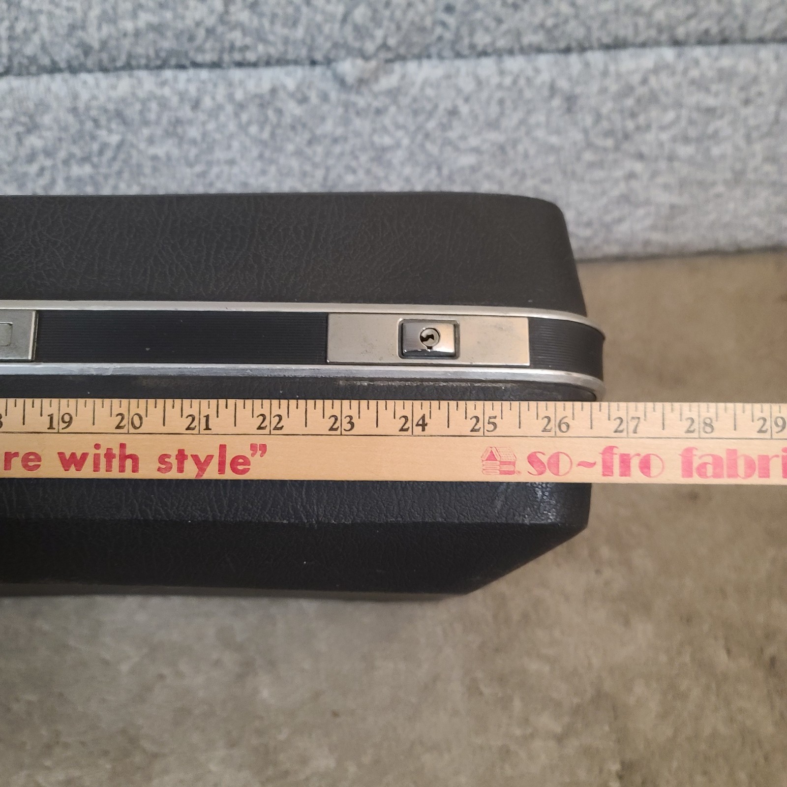 Vintage Sears Forecast Hard Shell Luggage Set w/Dividers Dark Gray No Keys