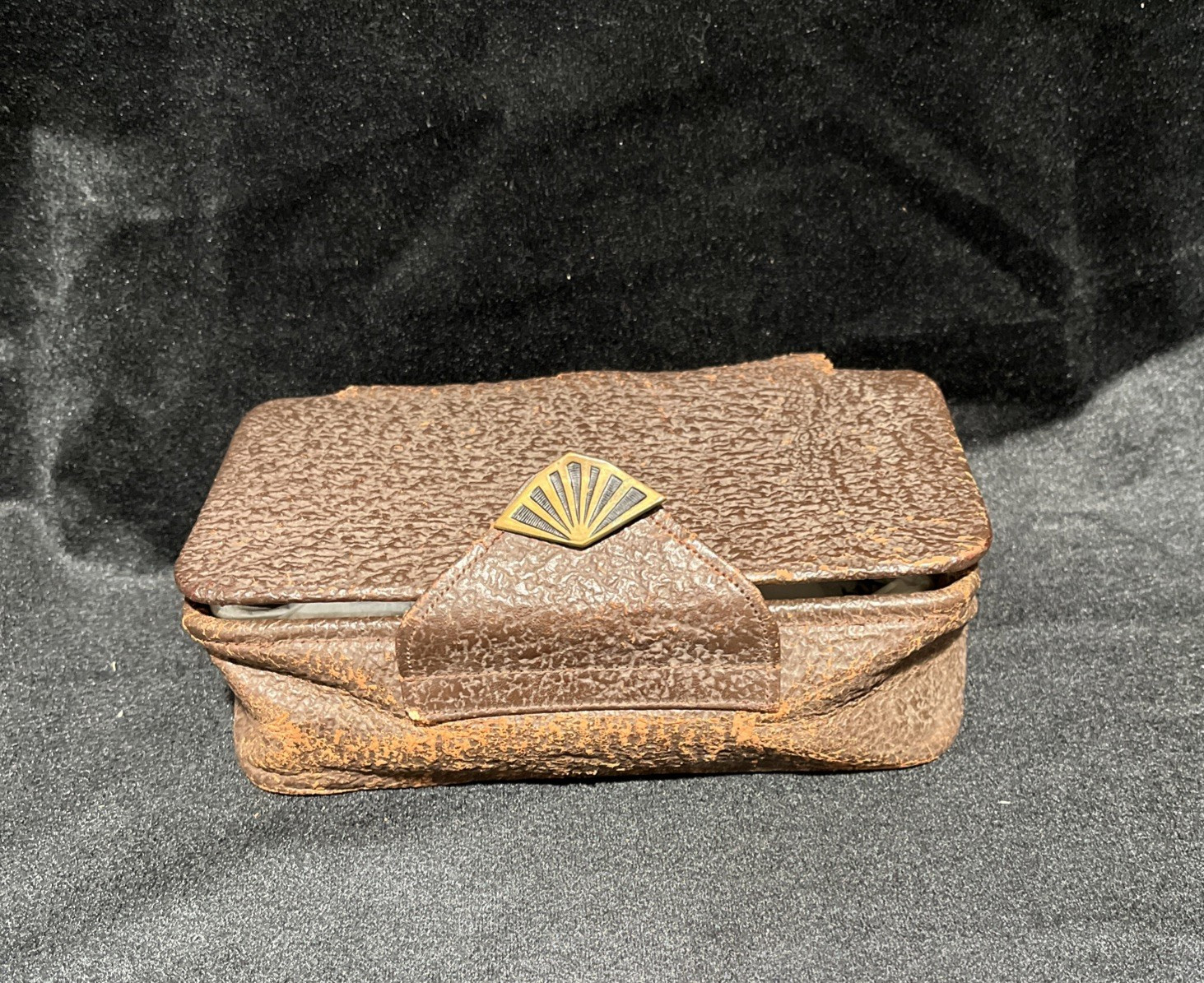 Vintage Early 20th Century Leather Silk Interior Make Up Case Dock Kit