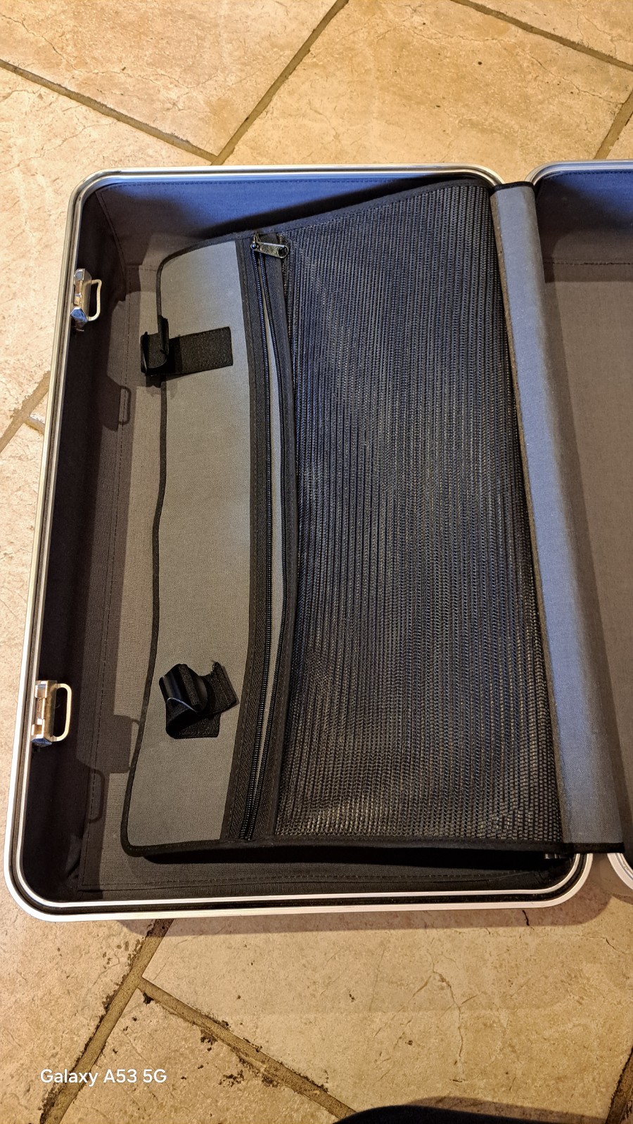 Zero Halliburton Aluminum One Suiter Luggage Case – Hard Shell Suiter – Vintage