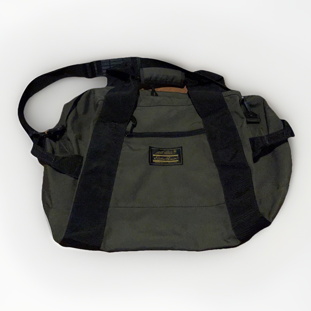 Late 80’s- Early 90’s Vintage Made In USA Eddy Bauer Medium Duffle Bag