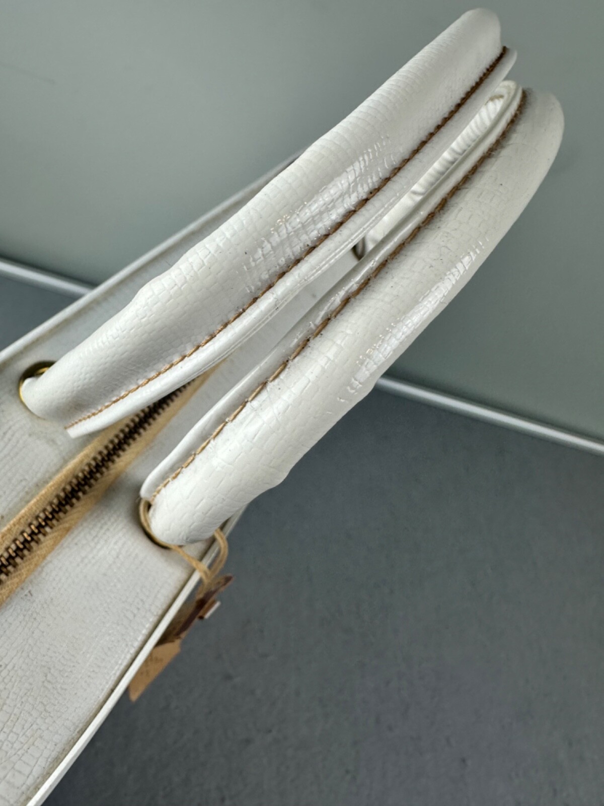Vintage Strawbridge & Clothier White Full Zip 13.5″ Case w/Animal Skin Print