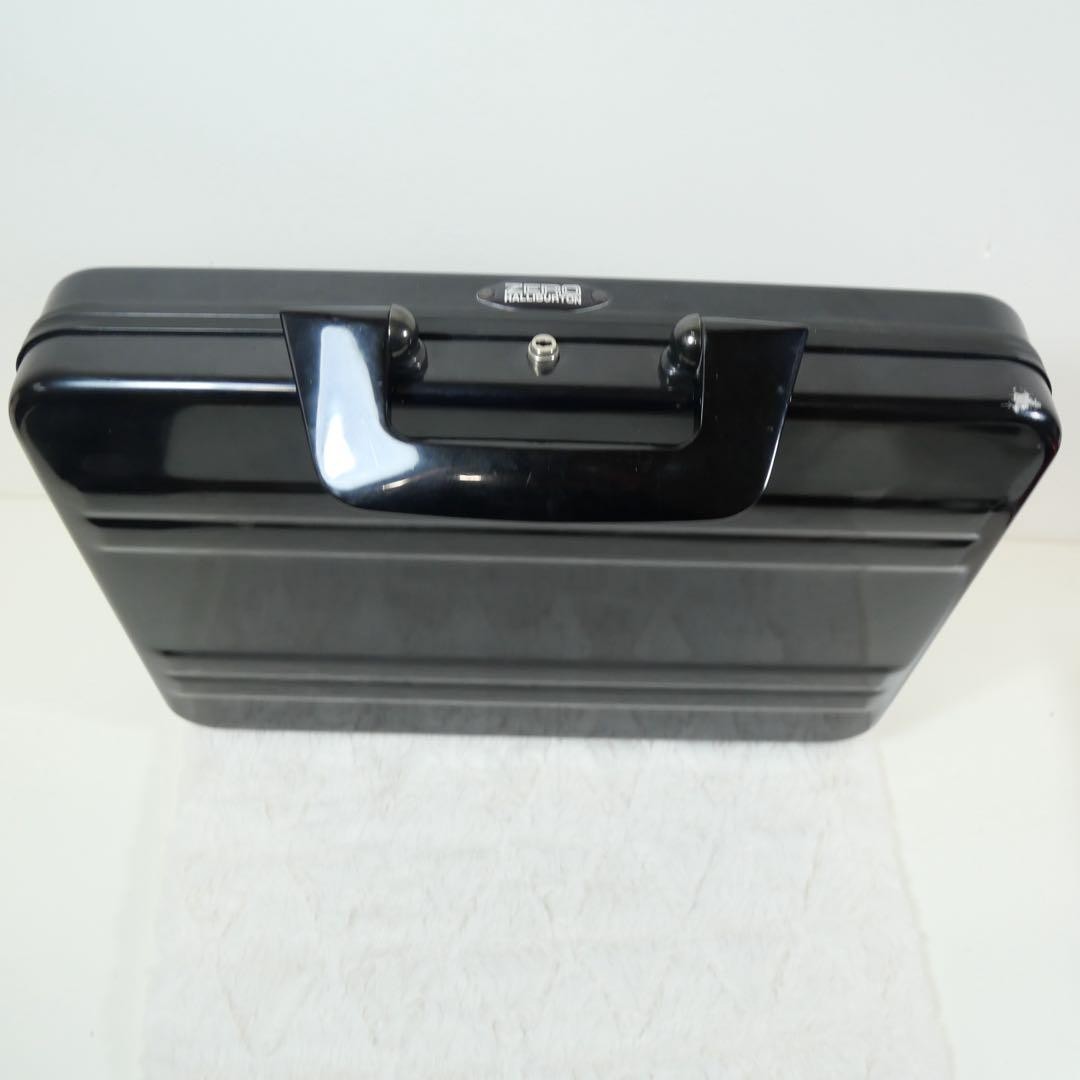 Zero Halliburton Mini Aluminum Case