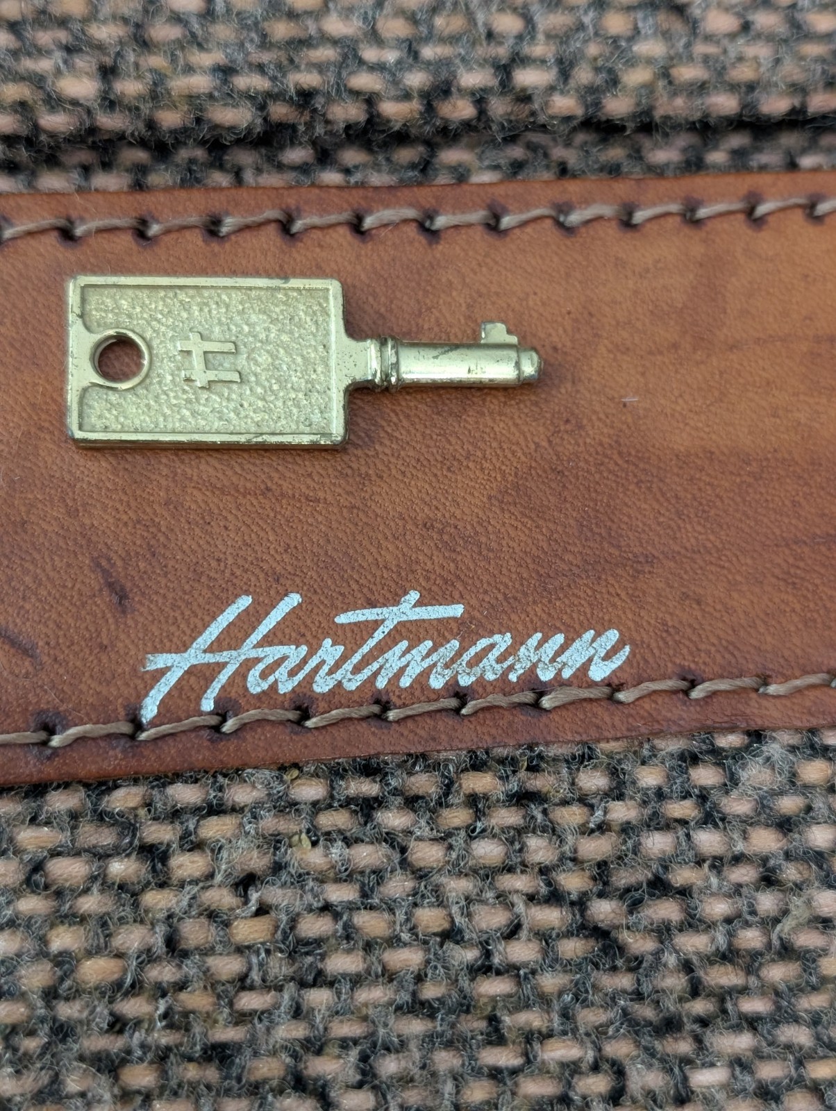 Vintage Hartman Tweed & Leather Suitcase Luggage With Key Toilet Fabric Inside