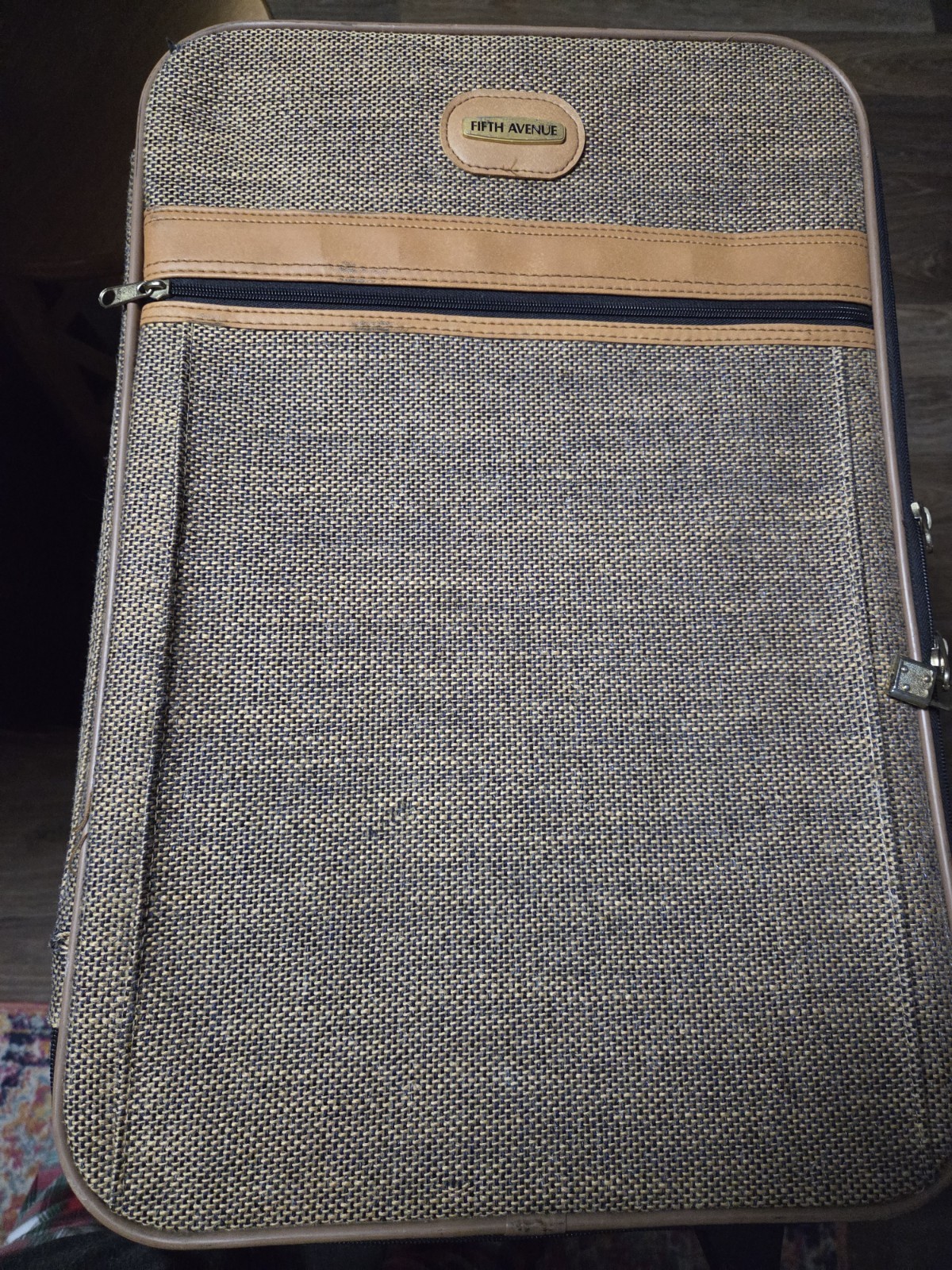 Fifth Avenue Tweed & Leather 22″ Wheeled Carry On Luggage Bag Vintage Case