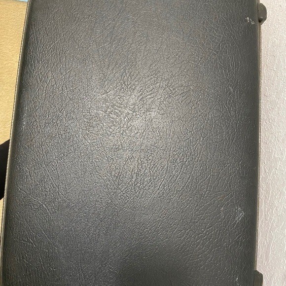Briefcase/American Tourister/Laggage/Black/Vintage/Des PAT 189.366