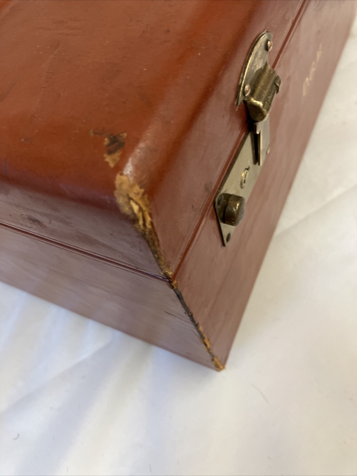 VTG Leather & Wood Travel/Storage Case w/mirror initials spell DBM 14×8.5×7 G