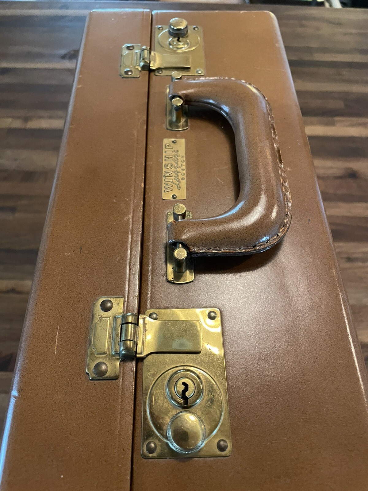 Vtg Winship Luggage Boston Vanity Toiletry Case Lock w/Key Pink Satin Lining