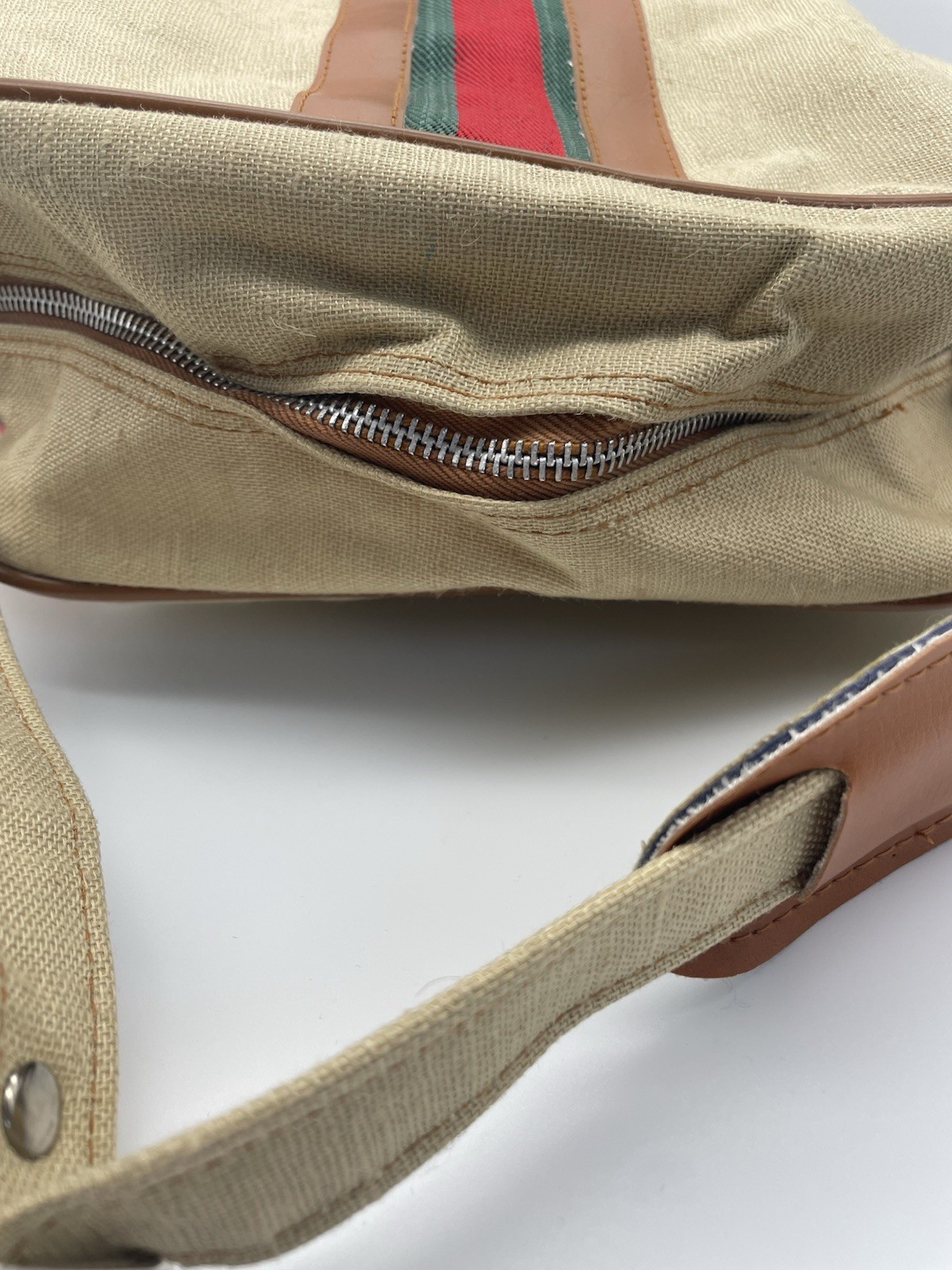 New Vintage beige Mr. Roberts Tan Carry On Travel Bag Green Red Brown Stripes