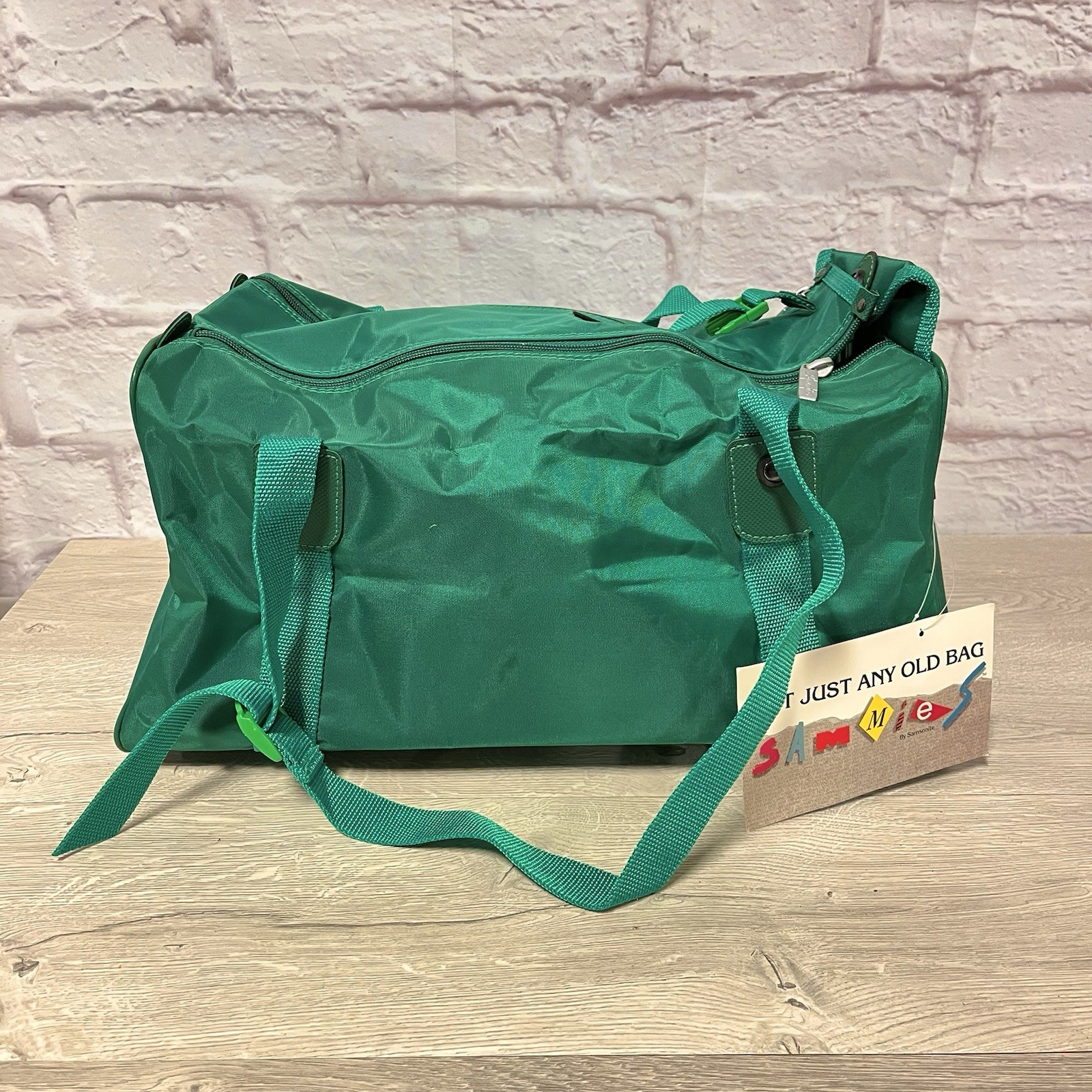 Vtg Samsonite Sammies 1991 Duffle Bag 20″ Green Retro Carry On 90’s NOS