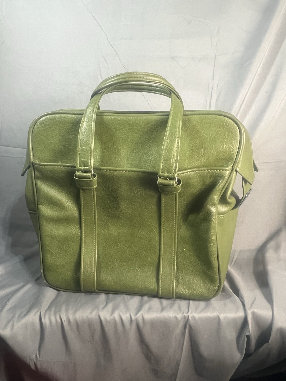 Vintage Samsonite Silhouette Denver, CO Green Zipper Carry-on Train Bag Handles