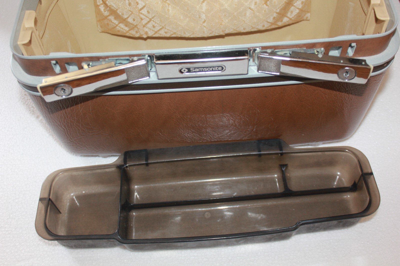 Vintage 80’s Samsonite Silhouette Train Travel Case Make Up Mirror Tray WITH KEY