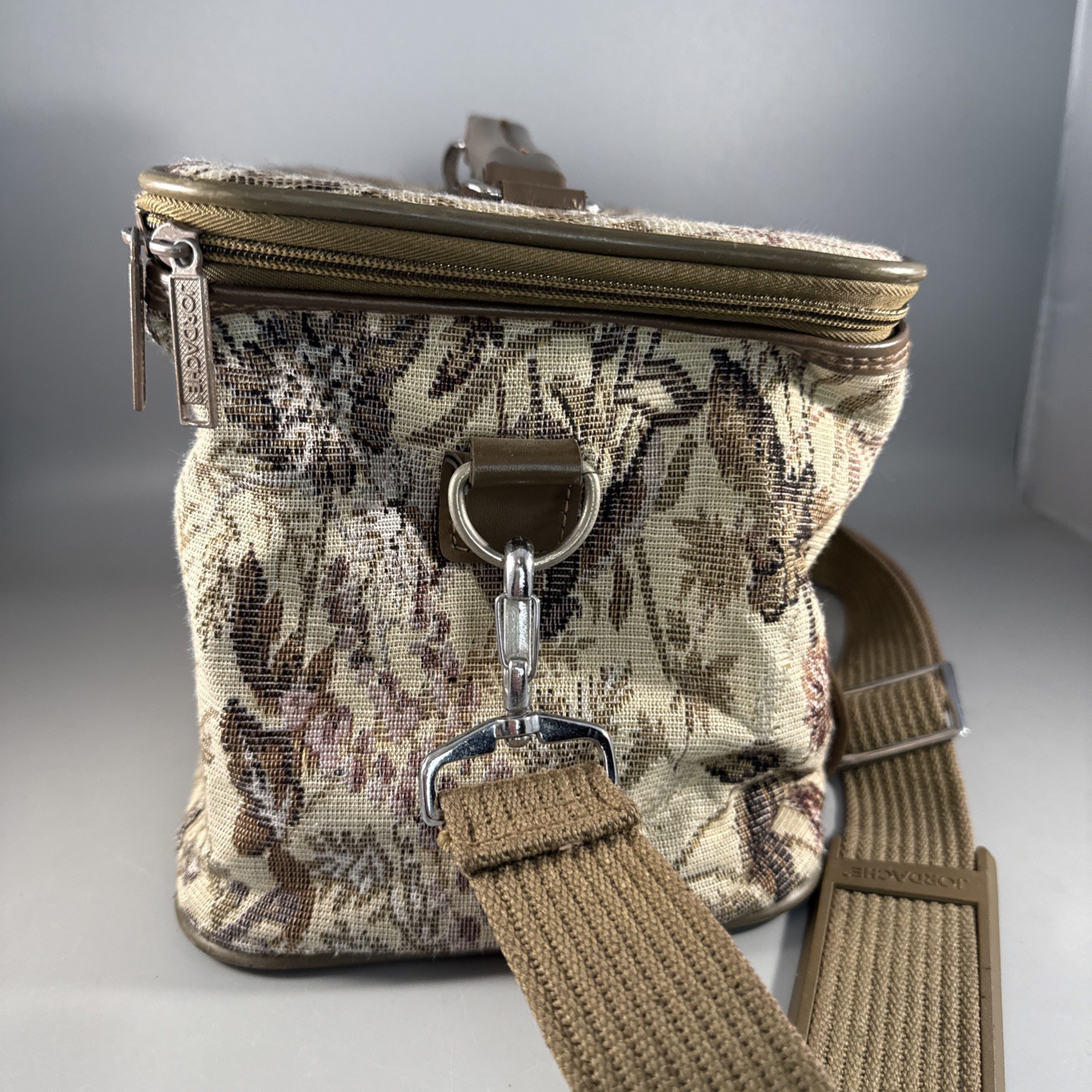 Vintage Jordache Floral Tapestry Overnight Makeup Toiletries Travel Case Floral