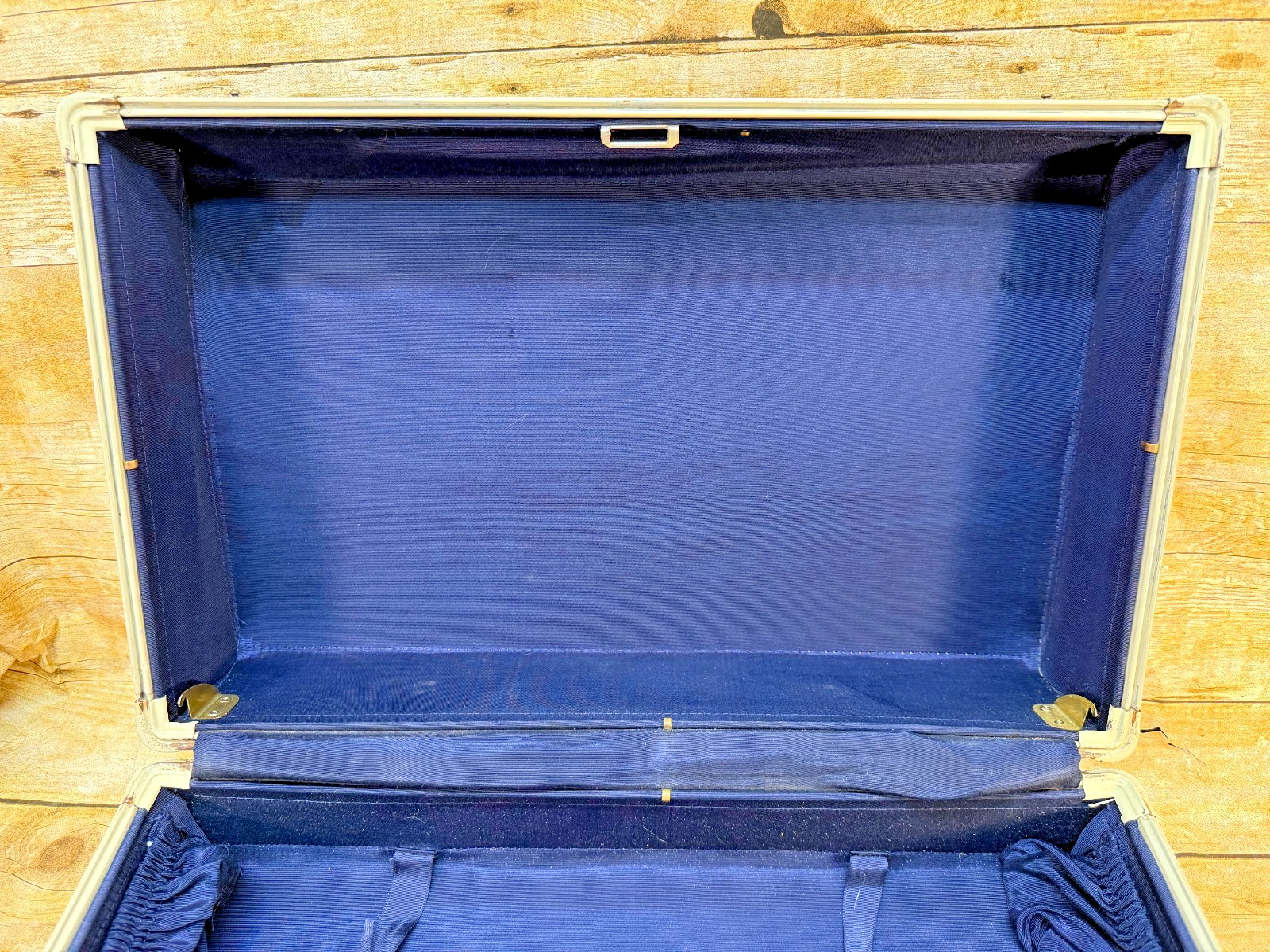 Samsonite Shwayder Bros Inc Blue Marble Vintage Luggage Suitcase Hard Shell 21”