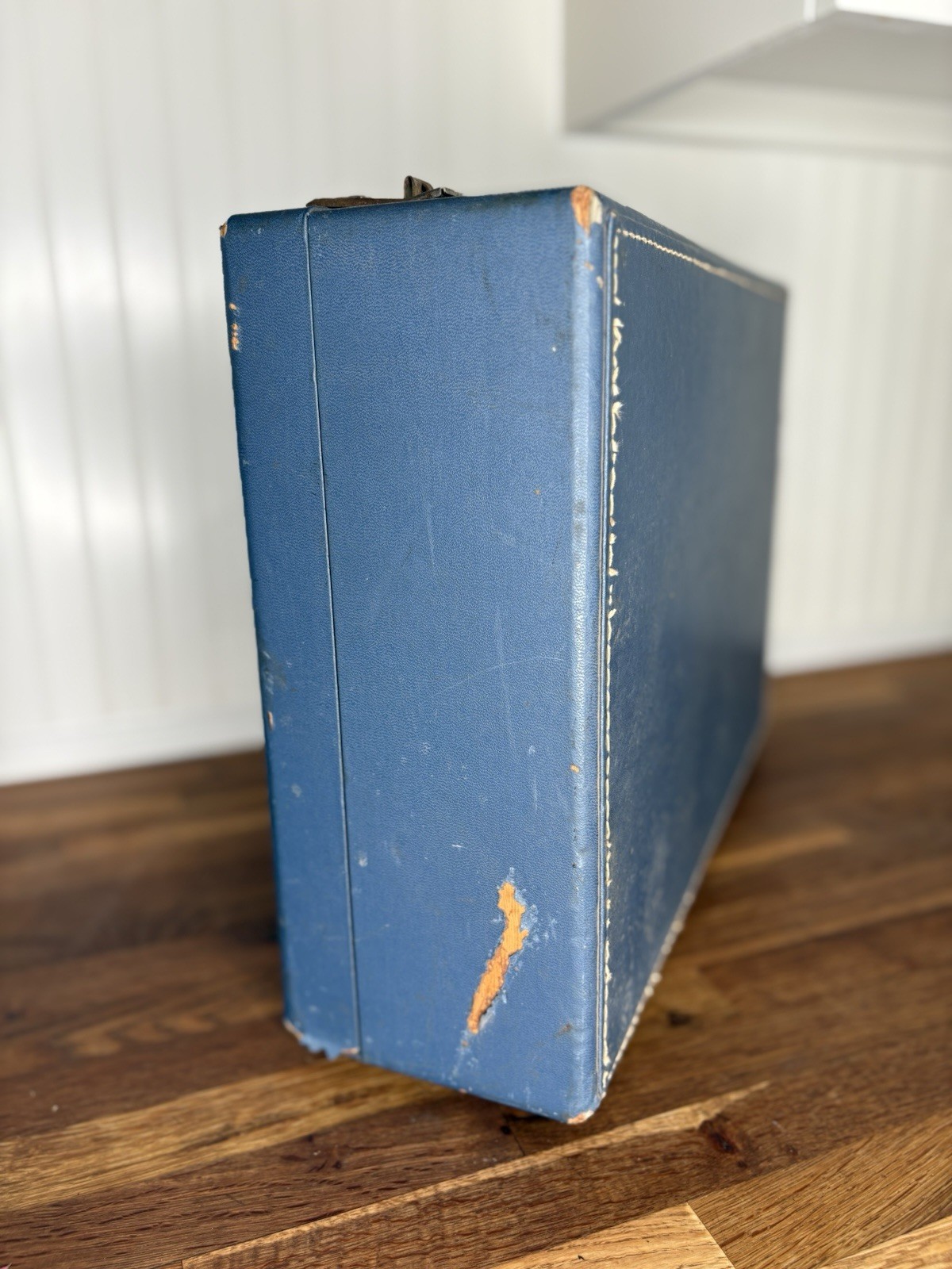 Vintage 1950s Harrisburg Beauty School Blue Hard Case Suitcase Polka Dot Lining