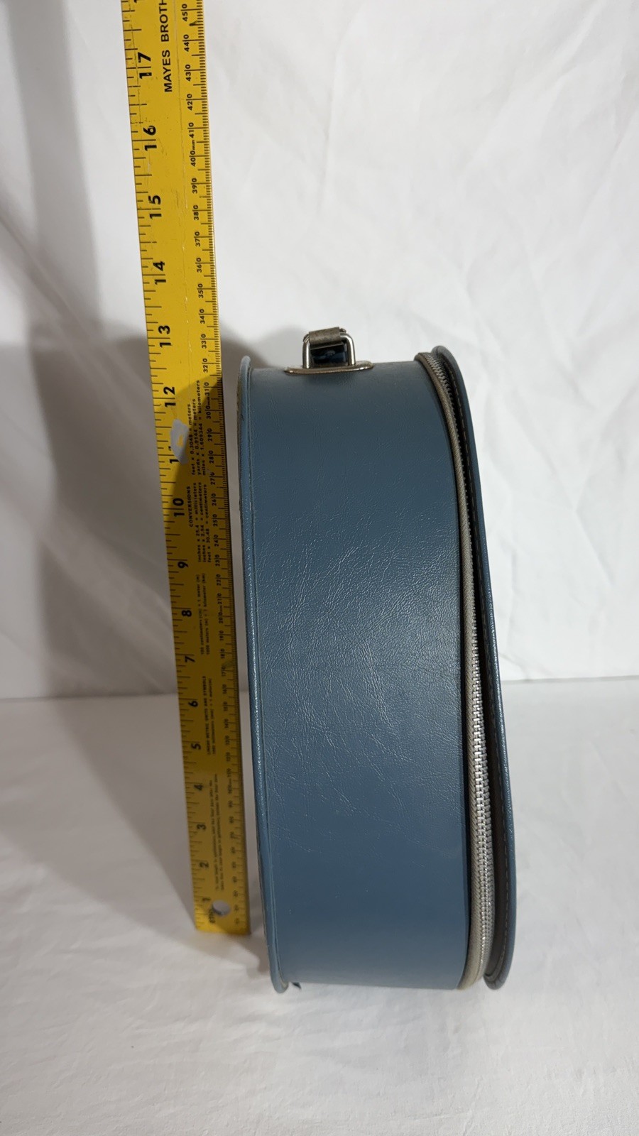 Vintage Mid-Century 3-Piece Luggage Hard Shell Suitcase Set In Blue (no key)