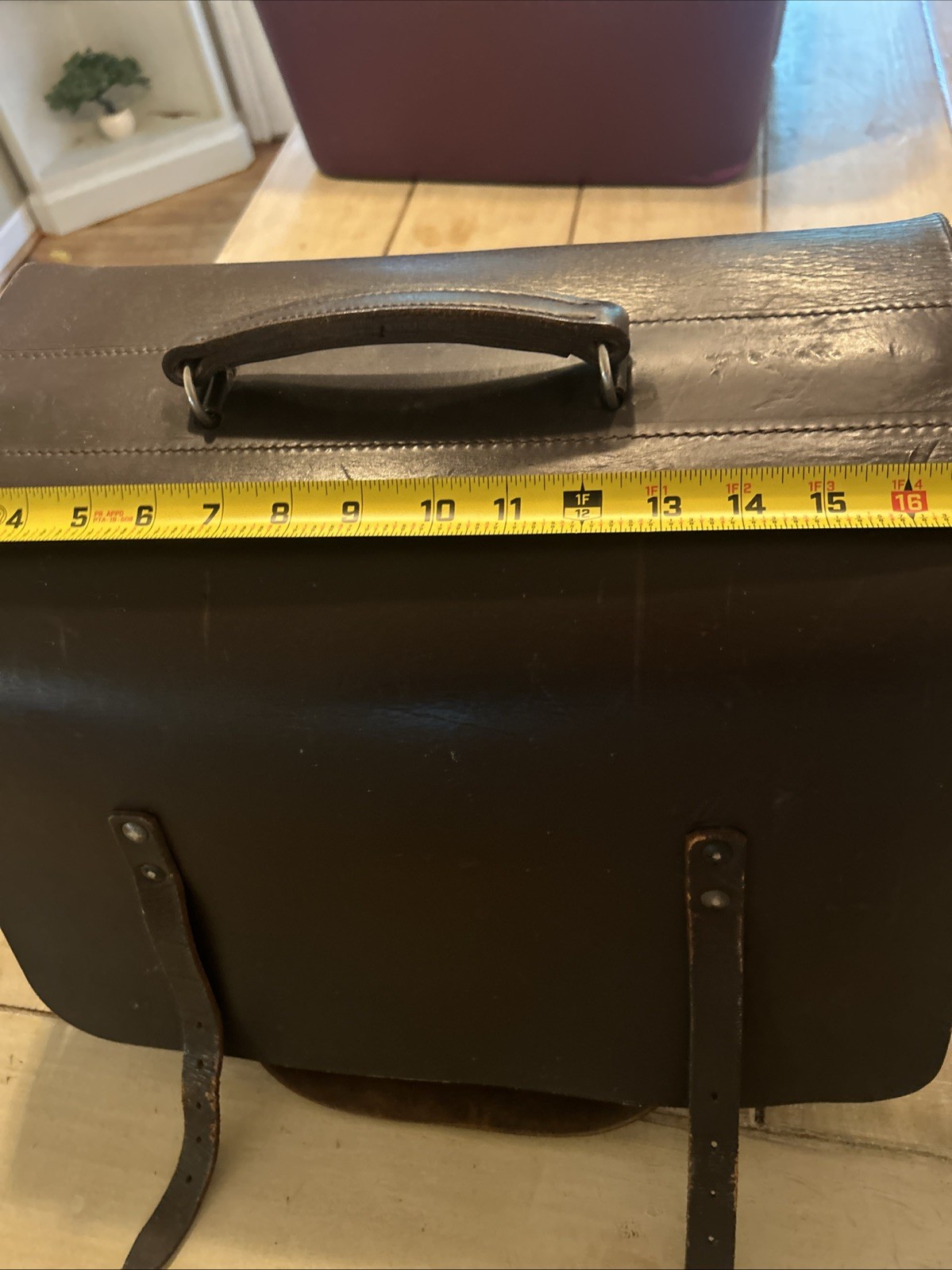 Beautiful Heavy Thick Leather RARE Riveted Train Case Bag SNCF Railways