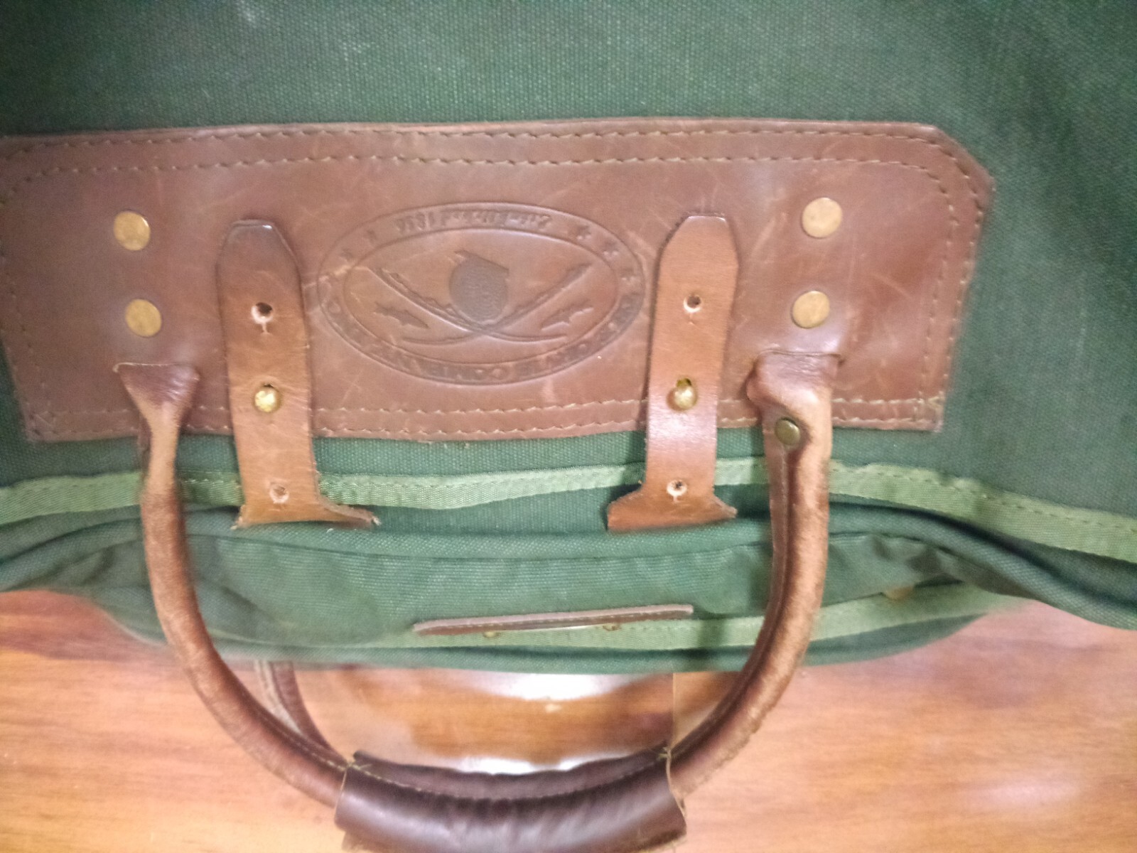 Vintage Orvis Battenkill Gokey Green Canvas and Leather Duffel Bag hunting