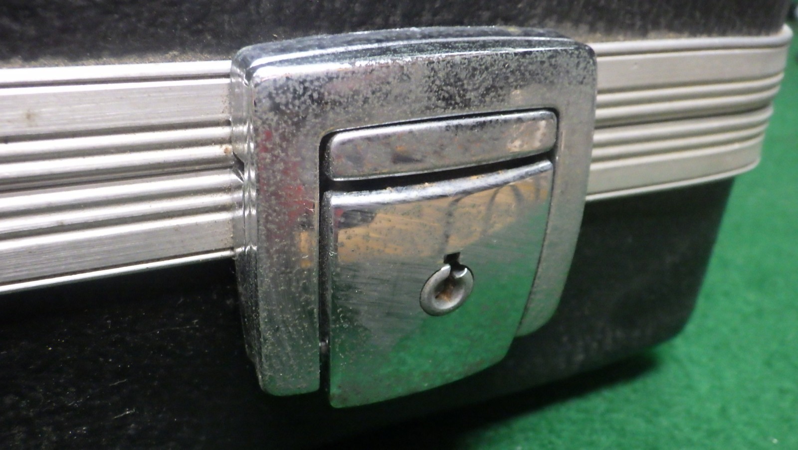 Vintage Samsonite? USA Made Hard Side Briefcase/Tool-Case w/Keys 1980s