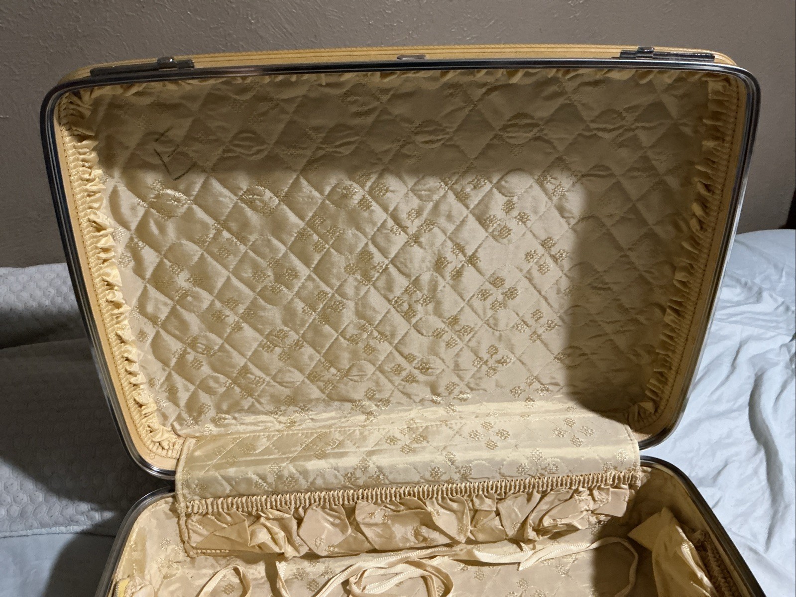 Mustar Yellow American Tourister Vintage Hard Shell Suitcase With Silver Metal