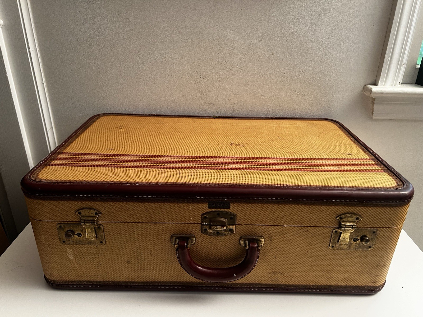 Vintage MCM Jet Age Leather Canvas & Brass Aero Pak Deluxe Modern Suitcase 26″