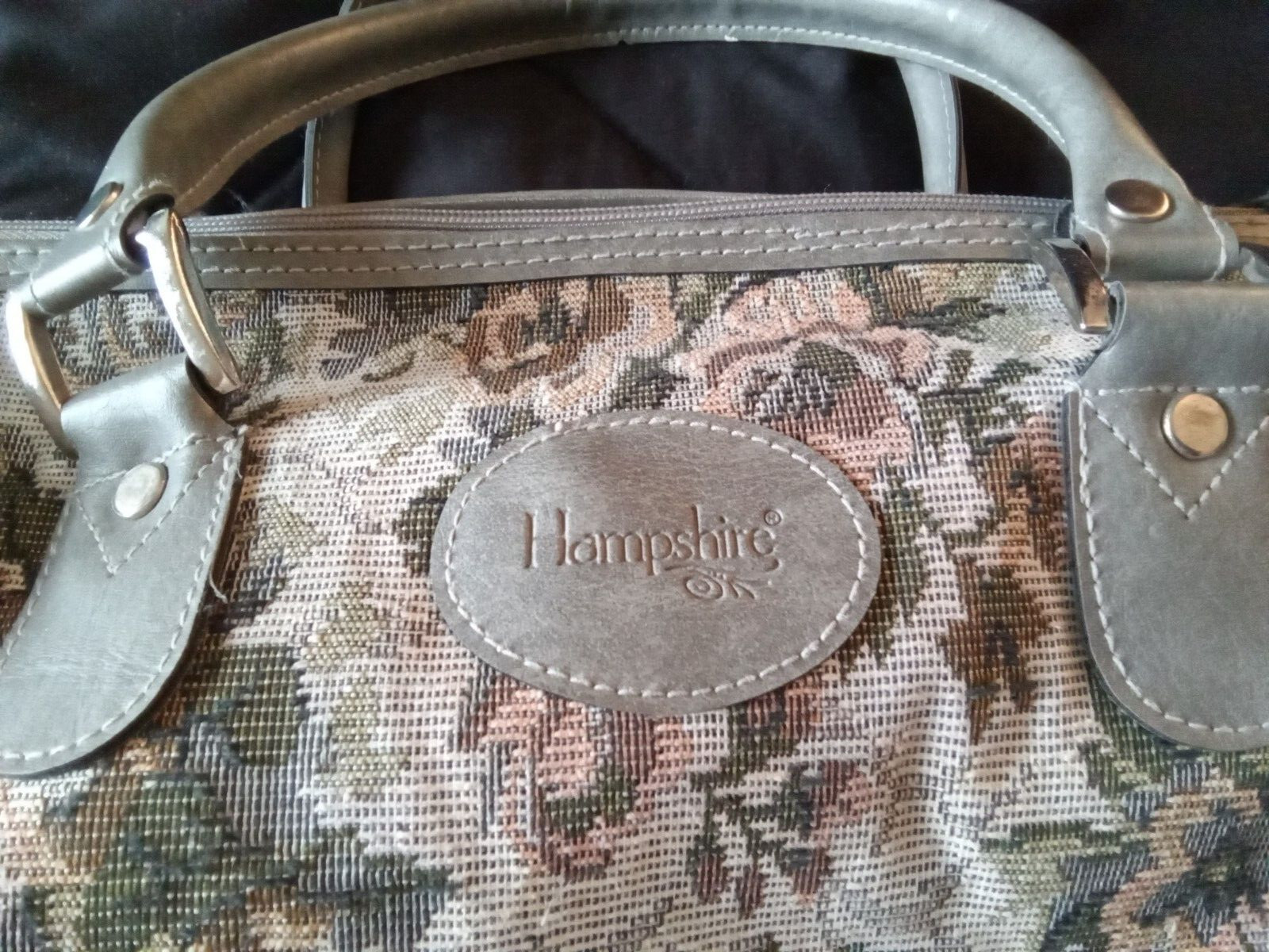 VINTAGE HAMPSHIRE TAPESTRY CARRY-ON TOTE AND DOCUMENT HOLDER BAG