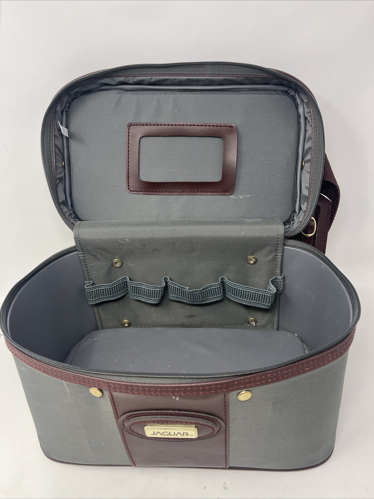 Vintage Jaguar Green Soft Train Travel Overnight Case Very Sturdy Nice