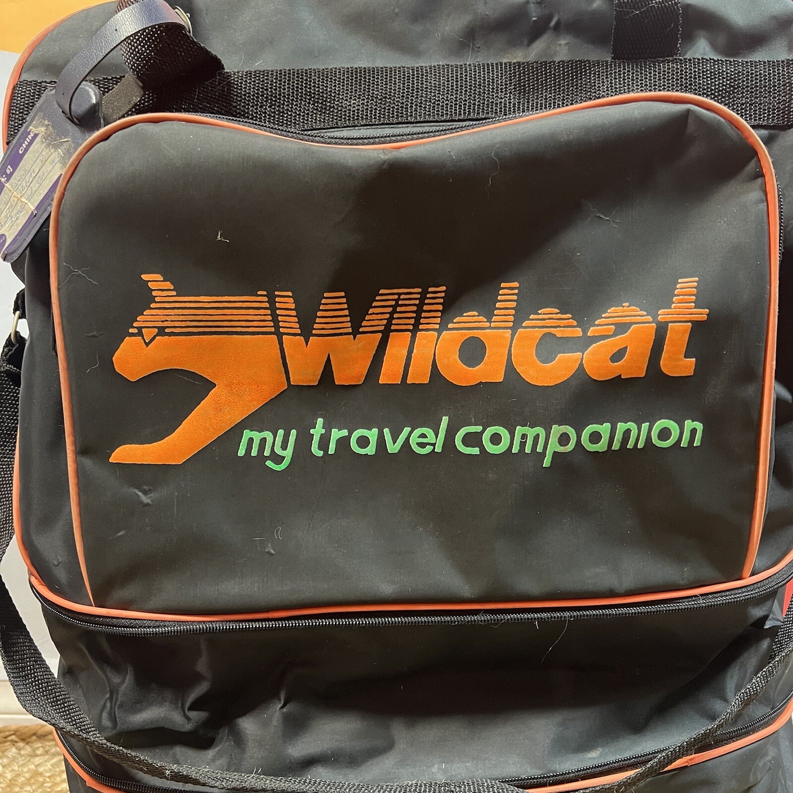 Vintage 70s 80s black Wildcat Travel Companion collapsible duffel travel bag