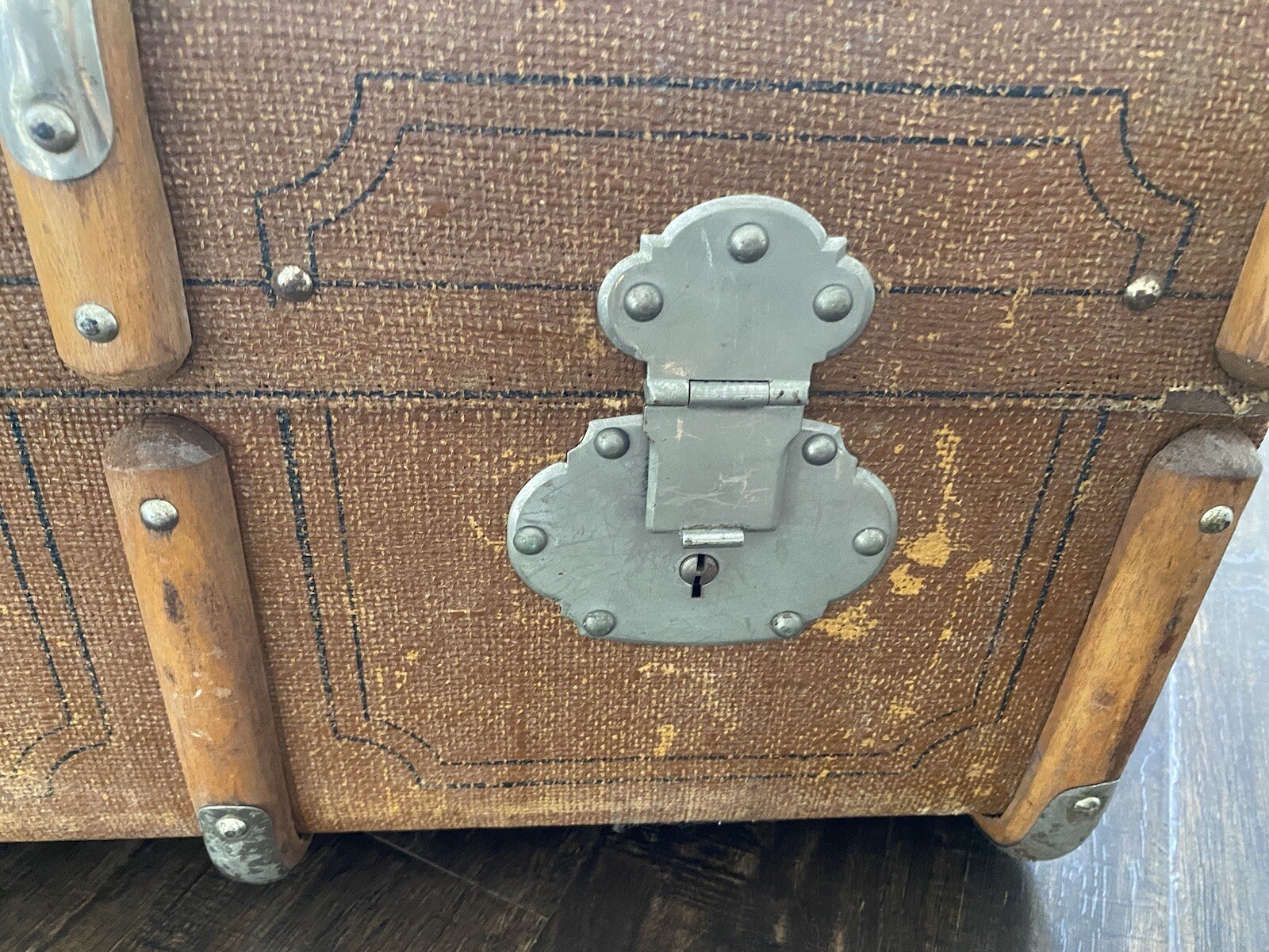 Vintage Wood Braced Steamer Trunk . Approximately 1920-1930 years