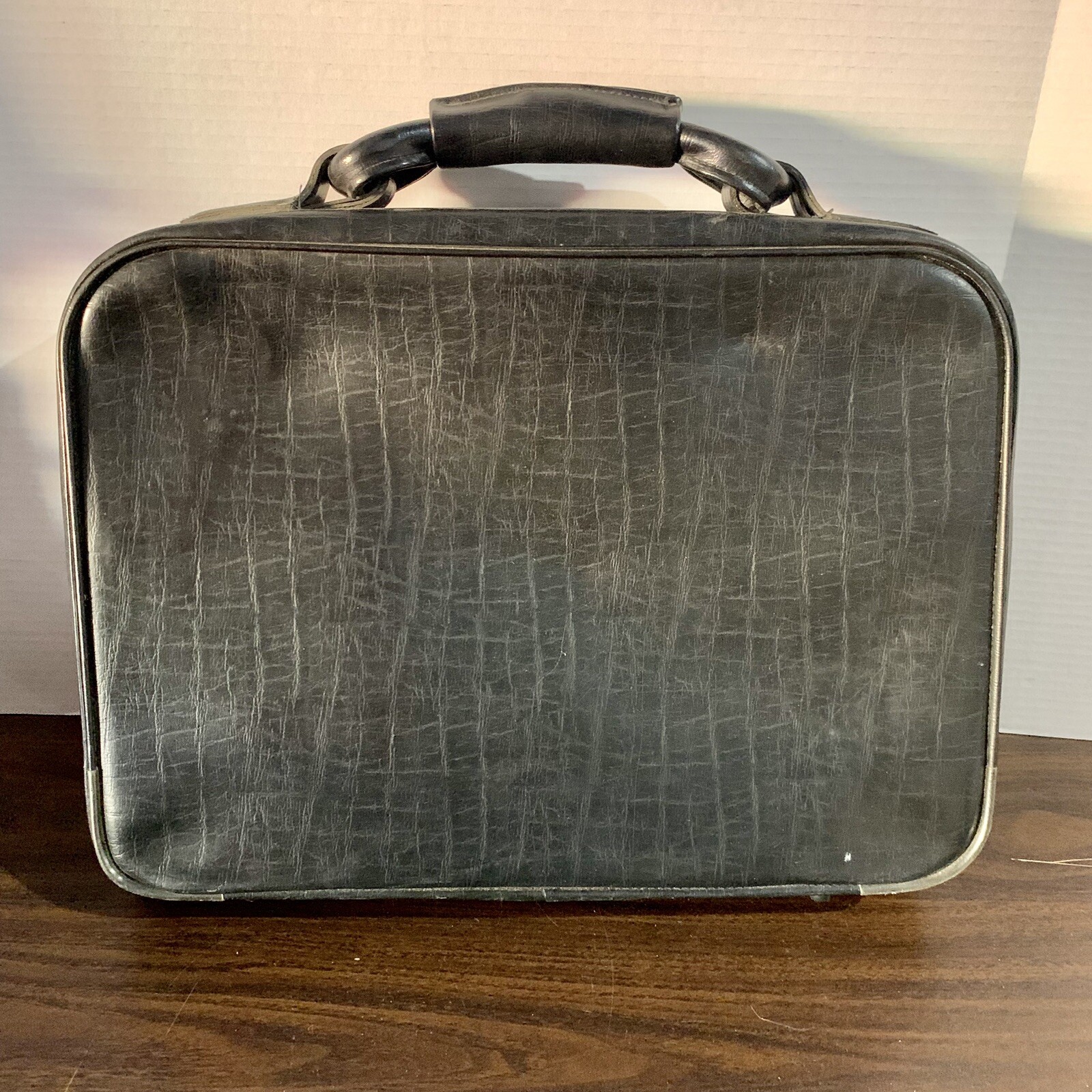 Vintage Peter’s Bag Corp Bantam Travelware Black Overnight Suitcase