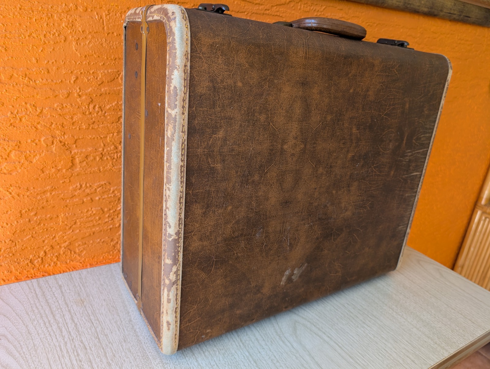 Vintage Samsonite Shwayder Bros Brown Luggage Set 1940s 50s Hanging Fixture Pan