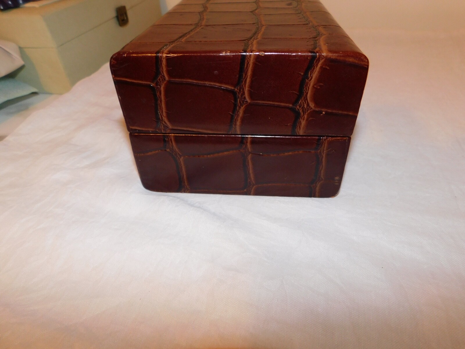 Vintage Shortrip Leather Vanity/Makeup Travel Case Top Grain Cowhide croc-look
