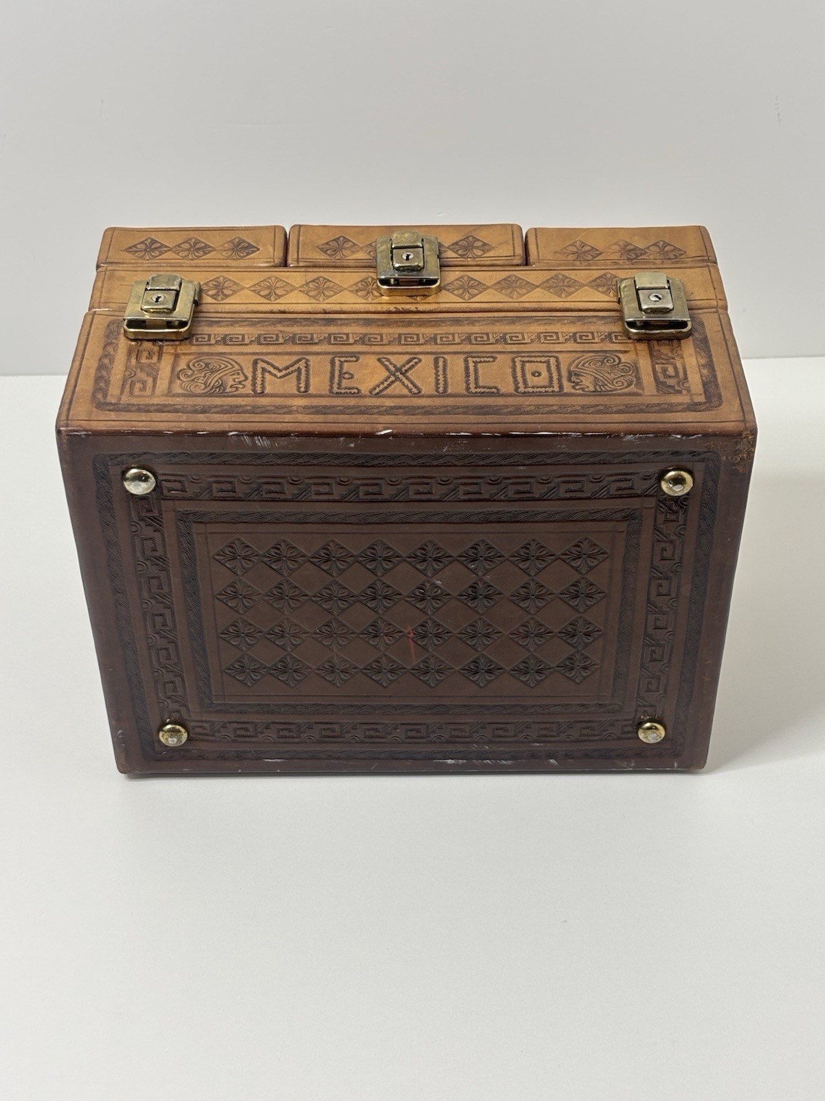 Vintage Tooled Leather Artmex Mexico Travel Overnight Vanity Train Case