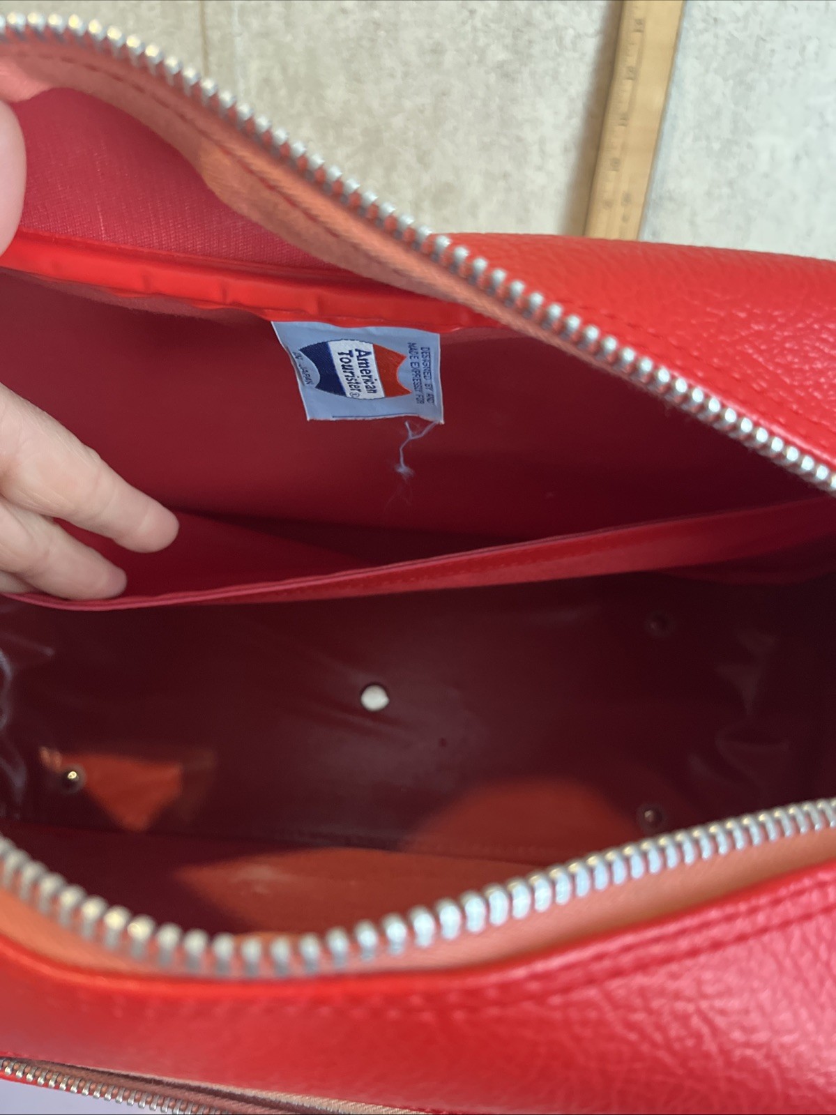 Vintage American Tourister Escort Shoulder Tote Red Carry-on Overnight Bag
