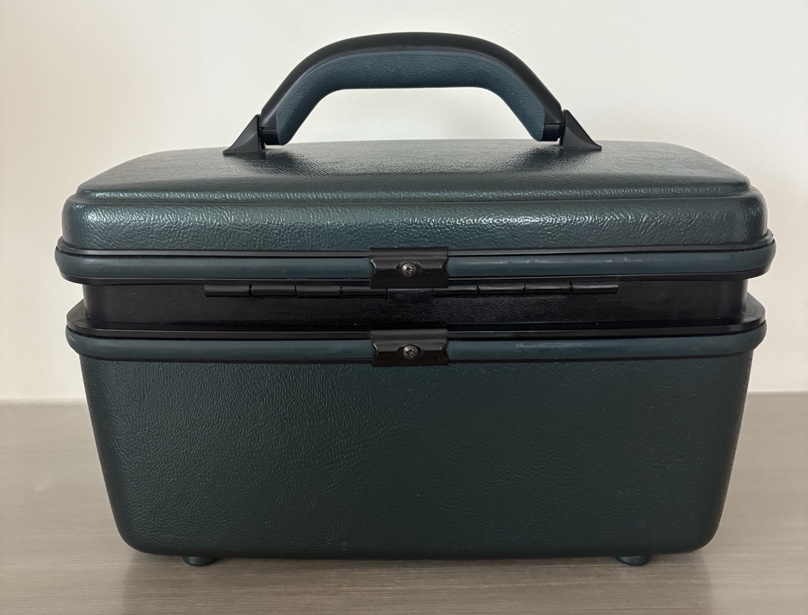 Samsonite Silhouette 5 Travel Train Case HUNTER GREEN Make-Up Tilt Mirror Tray