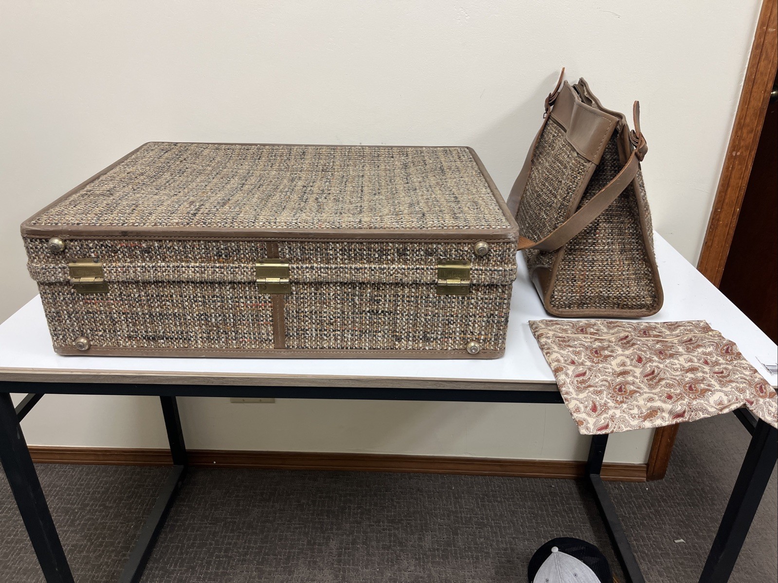 Vintage Hartmann Tweed Luggage Suitcase Brown Leather Handle With Handbag 27”