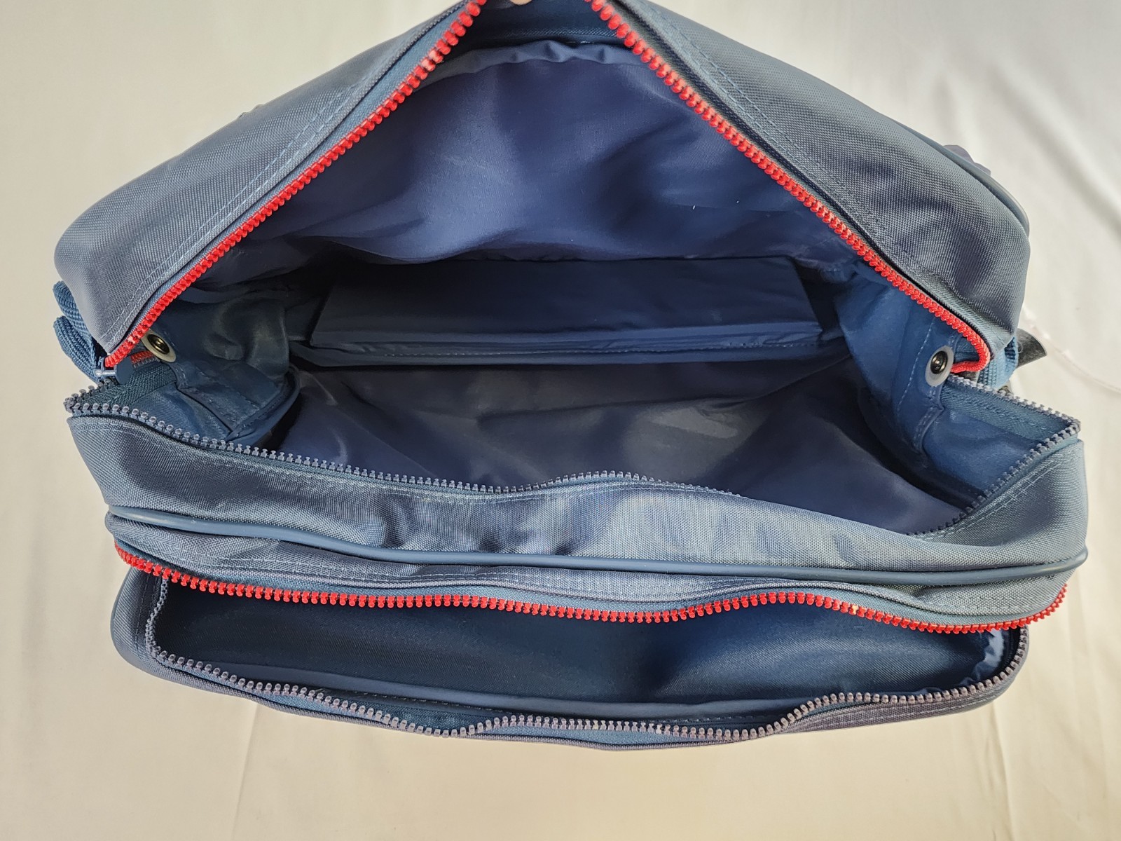 VTG Amelia Earhart AEL Laptop Bag Blue Nylon Briefcase Travel Carry On EUC