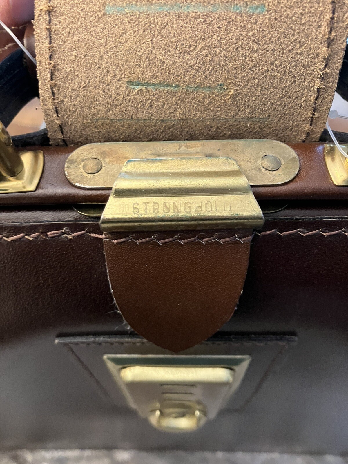 NEW-Vintage Lion Leather Products Genuine Top Grain Cowhide Briefcase USA Made