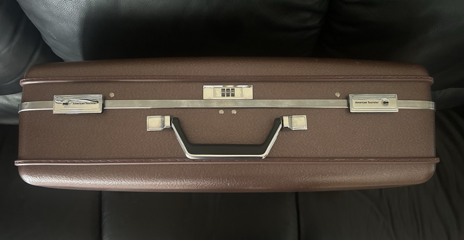 Vintage American Tourister Mid-Century Large Locking Hardshell Travel Suitcase