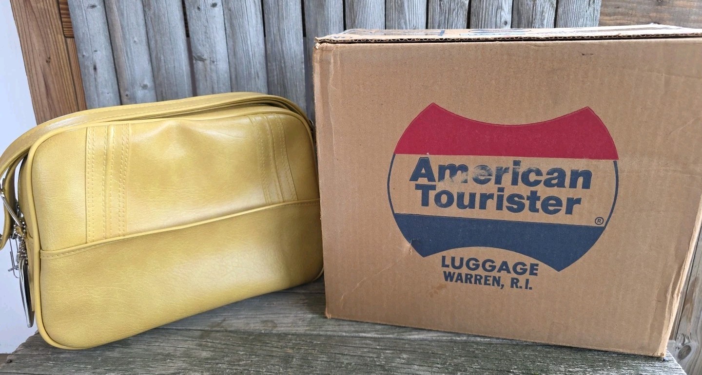 VTG American Tourister Shoulder Tote Carry-On Bag 3405 Gold With Original Box
