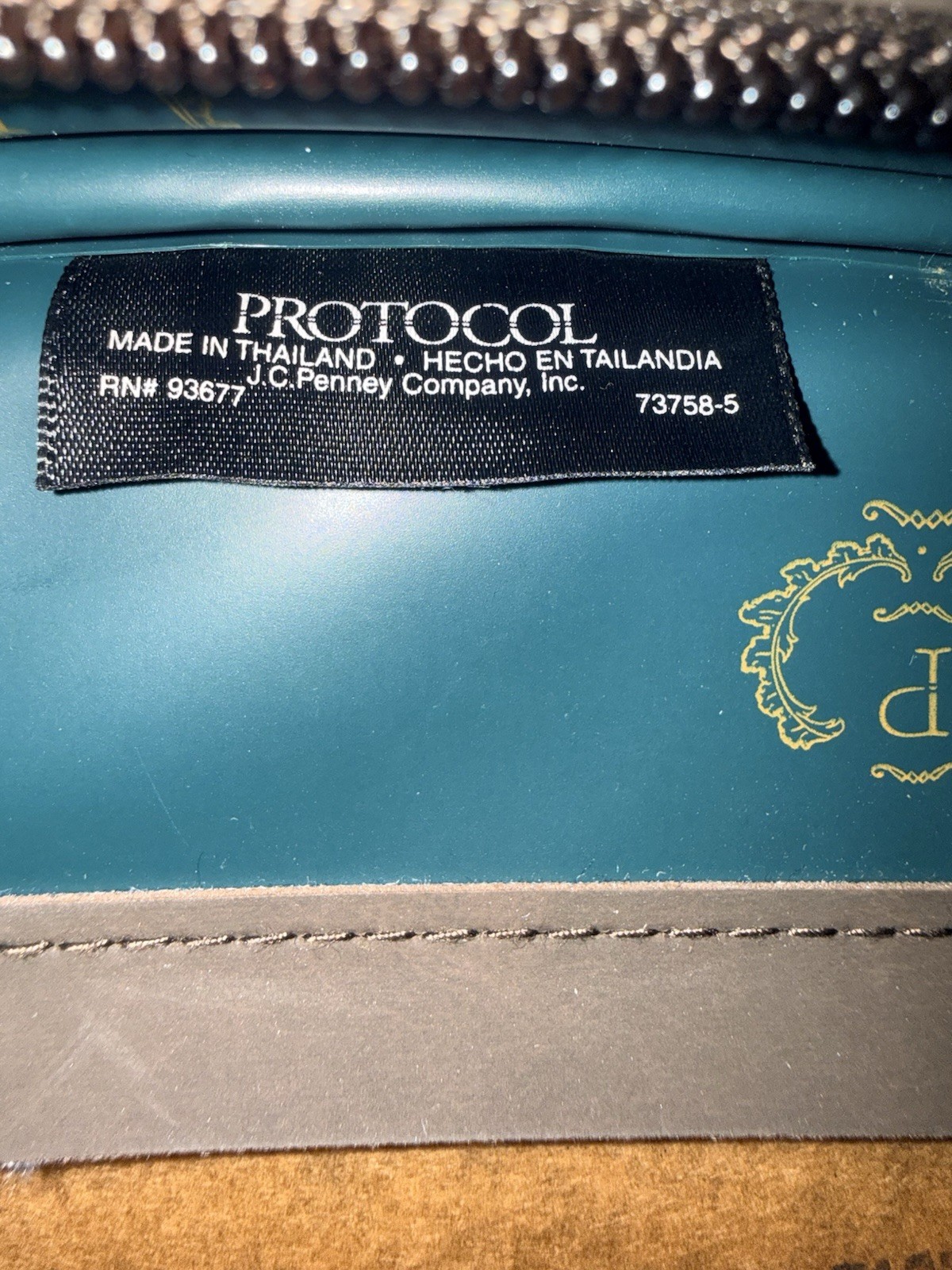 Vintage Protocol by Waverly Floral Tapestry Train Case Vanity Bag NWT Jcpenny