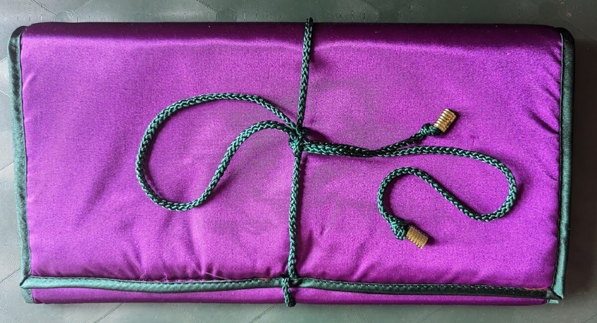 Totes Lingerie Roll, Opulence Collection, Nylon Satin, 1992, Style 3825 TRI, EUC